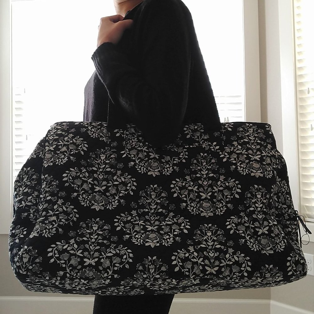 NWOT Vera Bradley shoulder bag